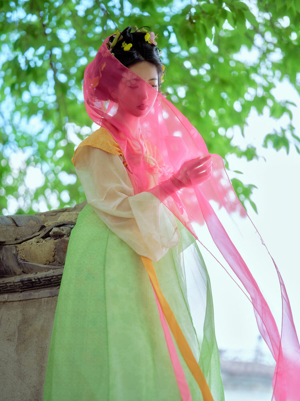 YiTuYu艺图语 Vol.9418 Leng Ku Wang Ye (15P)