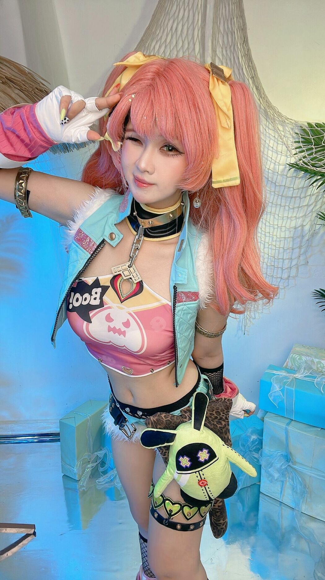 Coser@Pyon – 绝区零-妮可&middot;狡黠甜心 (66P – 1V)