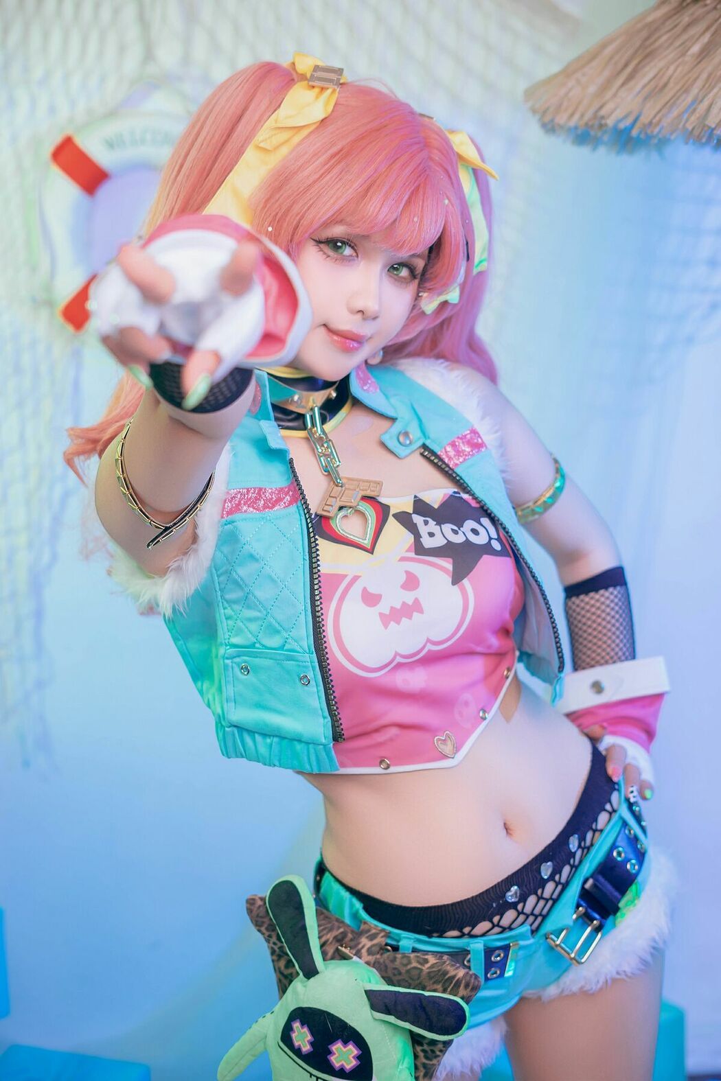Coser@Pyon – 绝区零-妮可&middot;狡黠甜心 (66P – 1V)