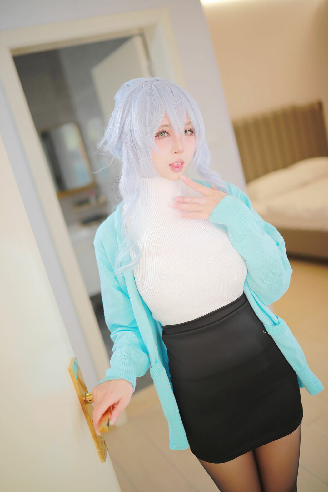 Coser@上杉绘梨落 – 深冬雪乃 (55P)