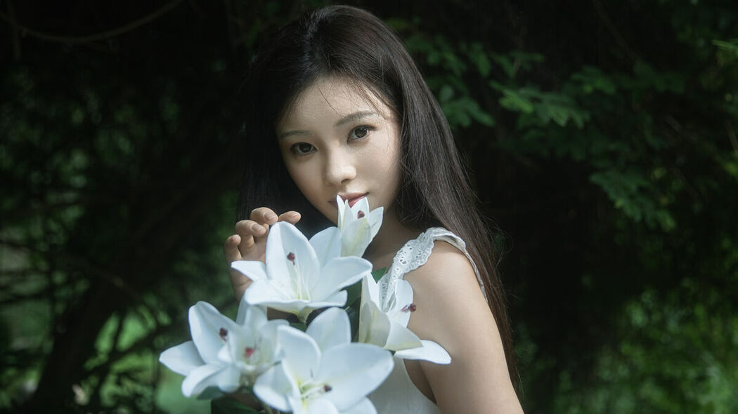 YiTuYu艺图语 Vol.10003 Tian No (14P)