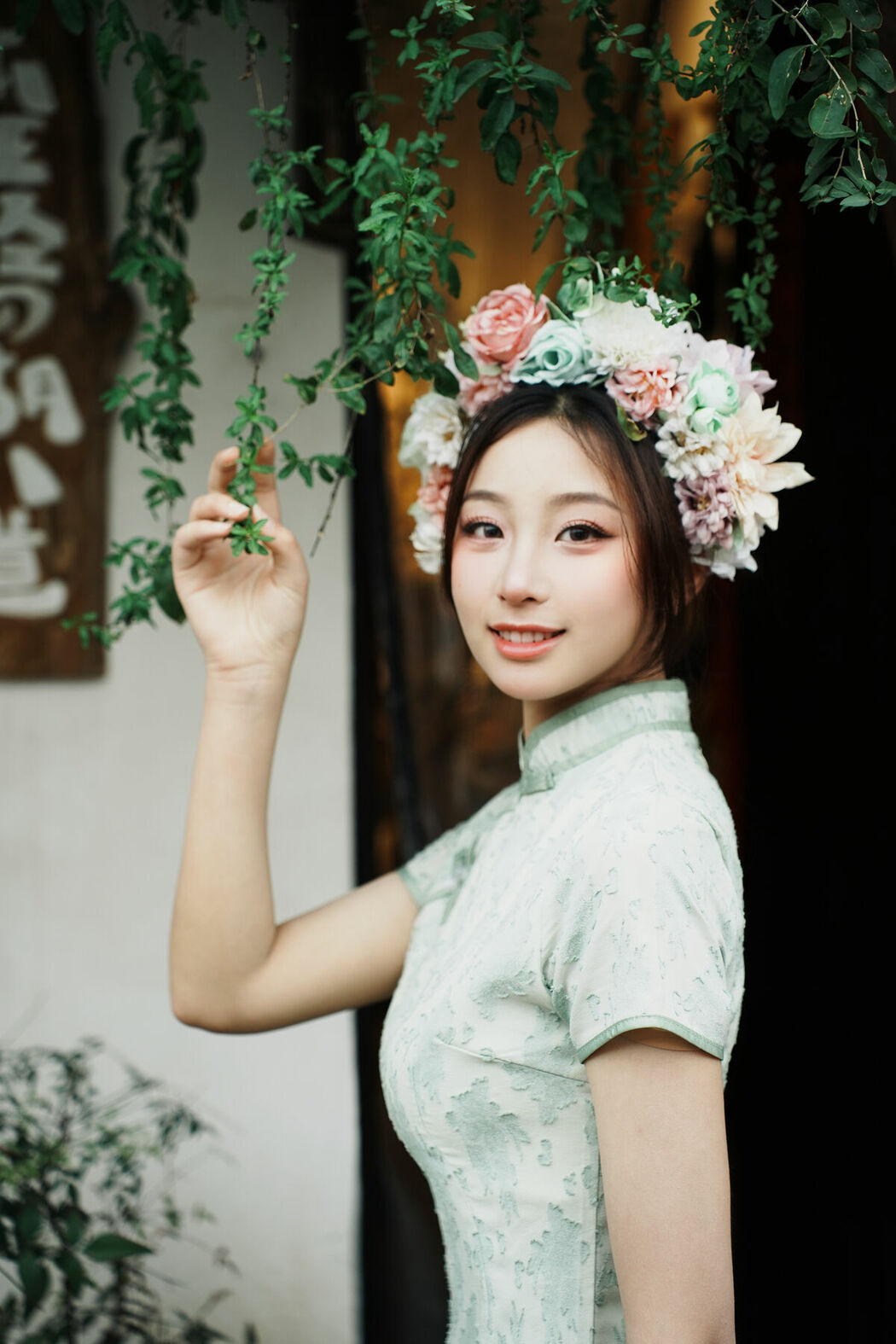 YiTuYu艺图语 Vol.10006 Xiao U (18P)