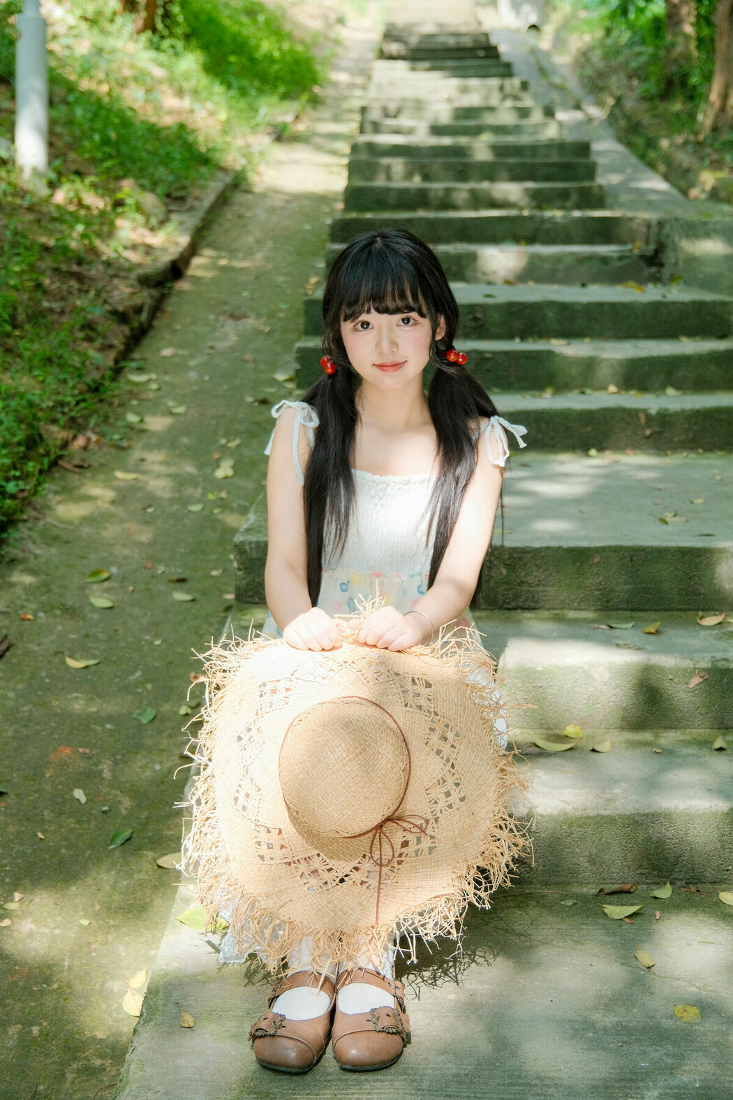 YiTuYu艺图语 Vol.10007 Xiao Li Hua Er (27P)