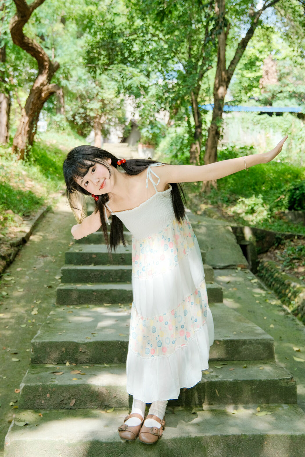 YiTuYu艺图语 Vol.10007 Xiao Li Hua Er (27P)