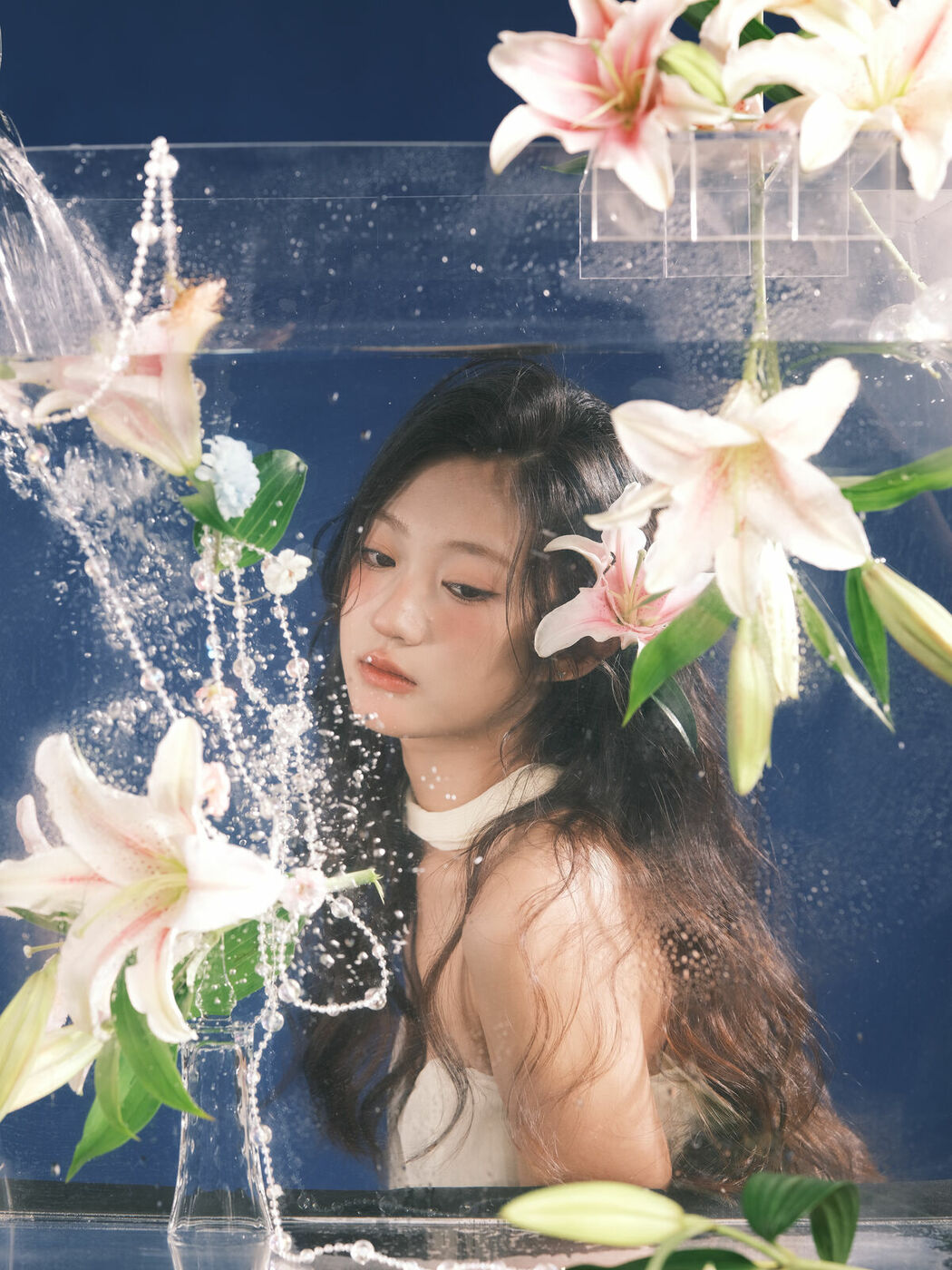 YiTuYu艺图语 Vol.10010 Sha Yu Ya (16P)