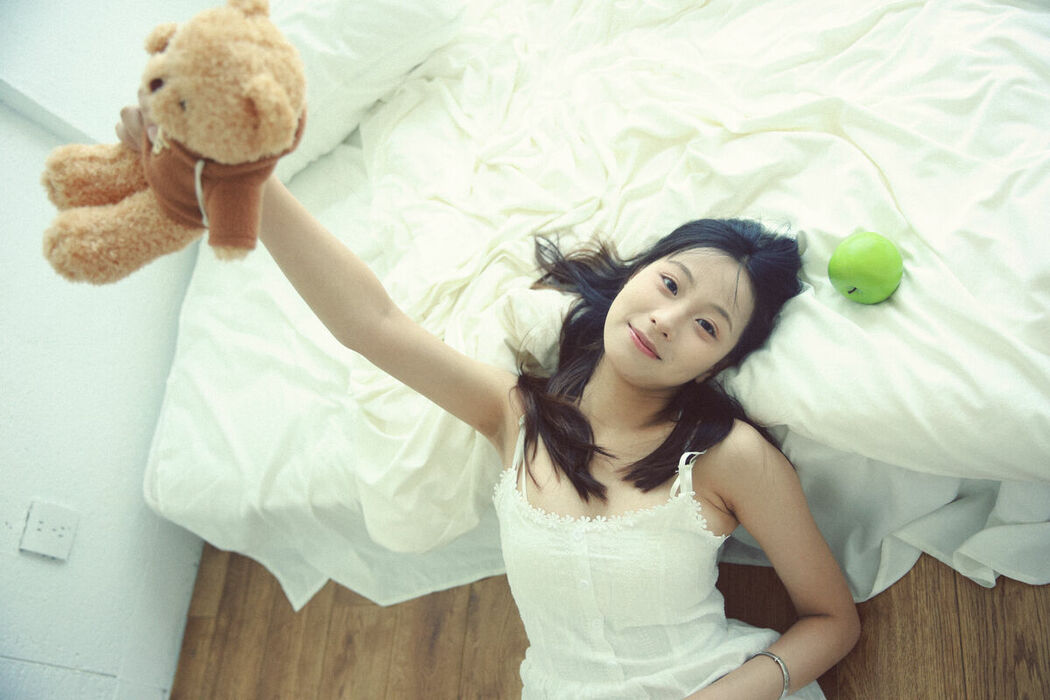 YiTuYu艺图语 Vol.10012 Xiao U (41P)