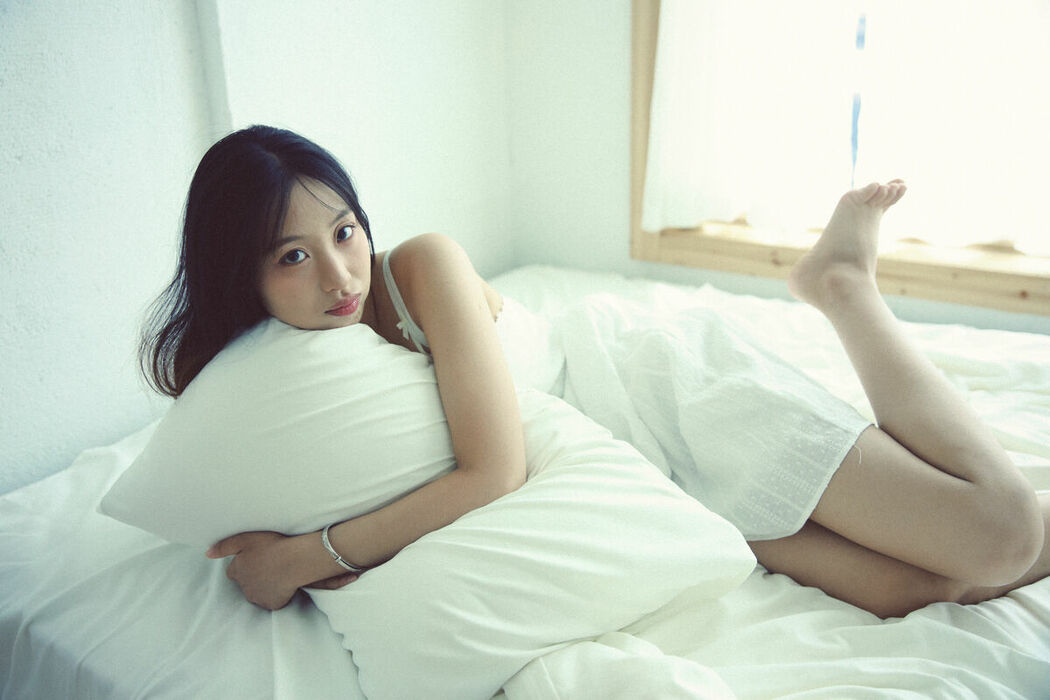 YiTuYu艺图语 Vol.10012 Xiao U (41P)