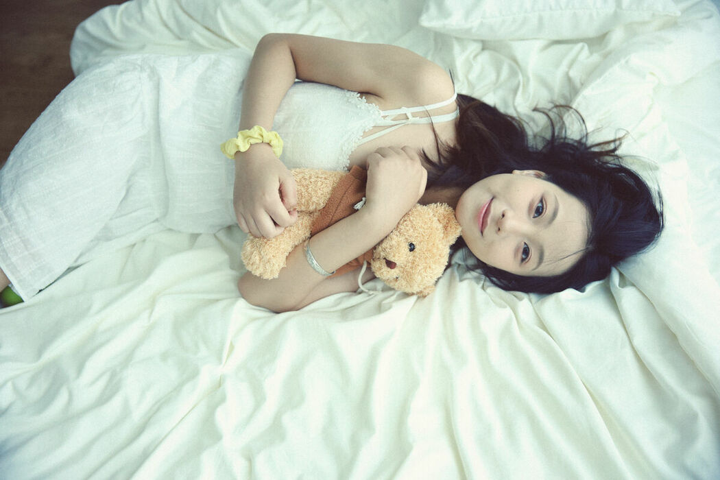 YiTuYu艺图语 Vol.10012 Xiao U (41P)