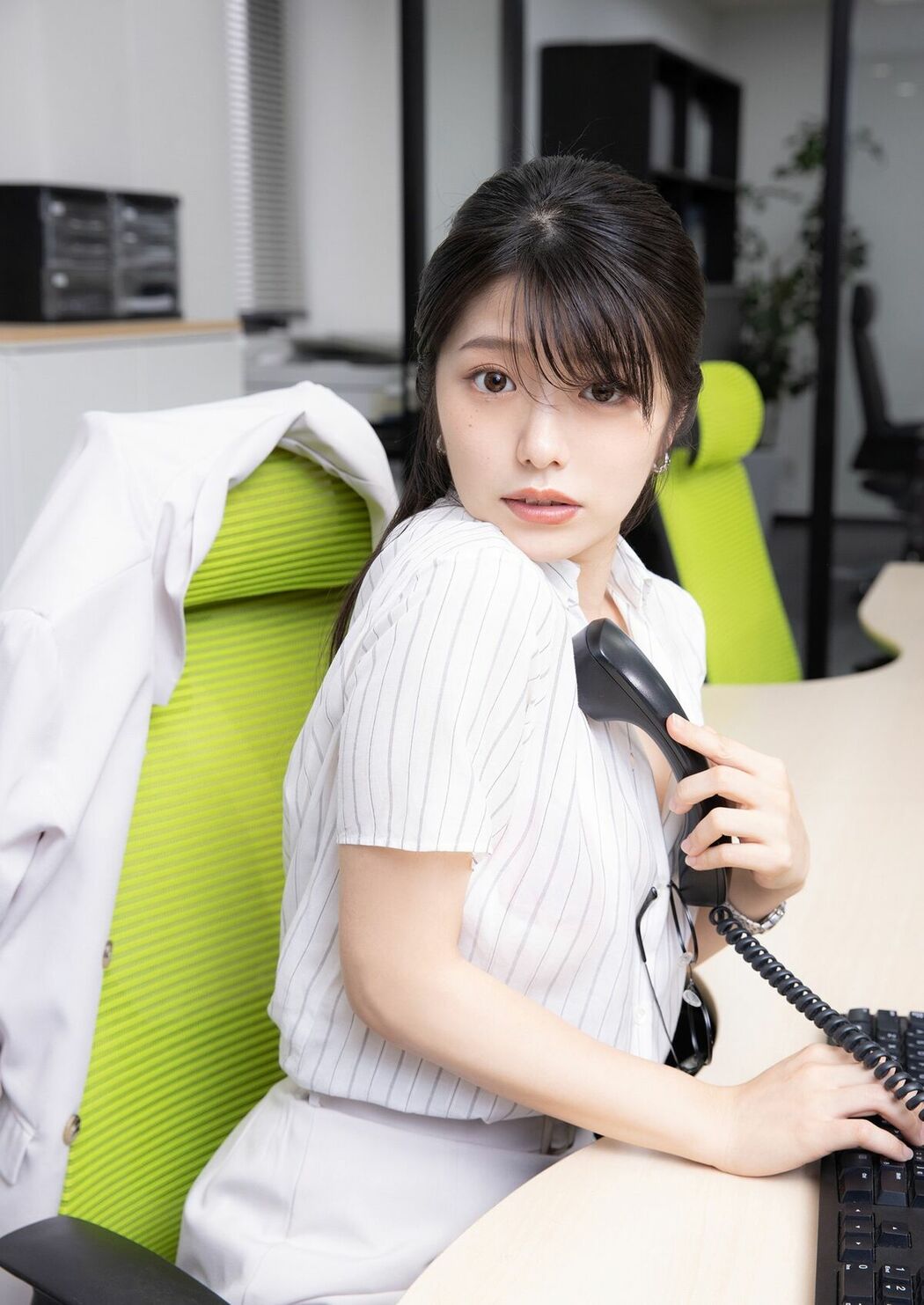 JP Kana Yamada 山田かな – デジタル限定 GJ PHOTO BOOK 写真集 まだかな (73P)