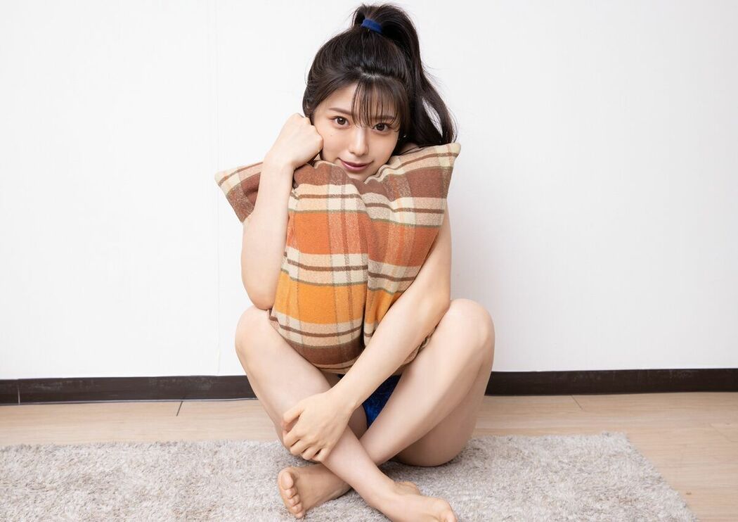 JP Kana Yamada 山田かな – デジタル限定 GJ PHOTO BOOK 写真集 まだかな (73P)