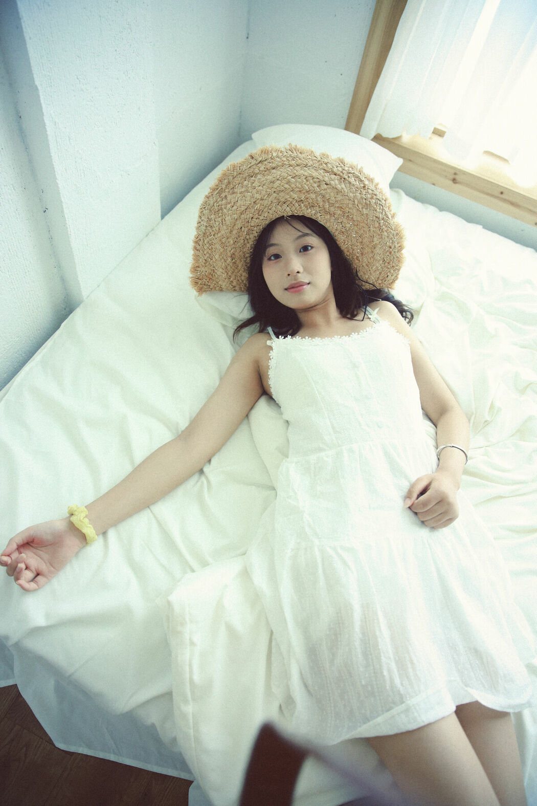 YiTuYu艺图语 Vol.10012 Xiao U (41P)