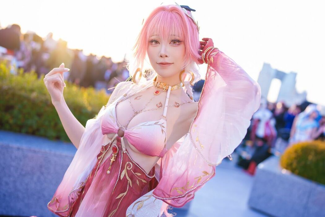 Coser@水淼Aqua – C107 场照 长离 鸣潮 (30P)