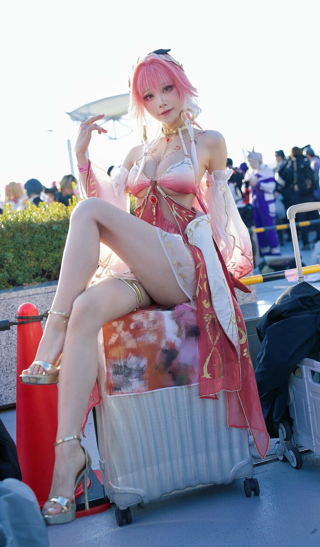 Coser@水淼Aqua – C107 场照 长离 鸣潮 (30P)