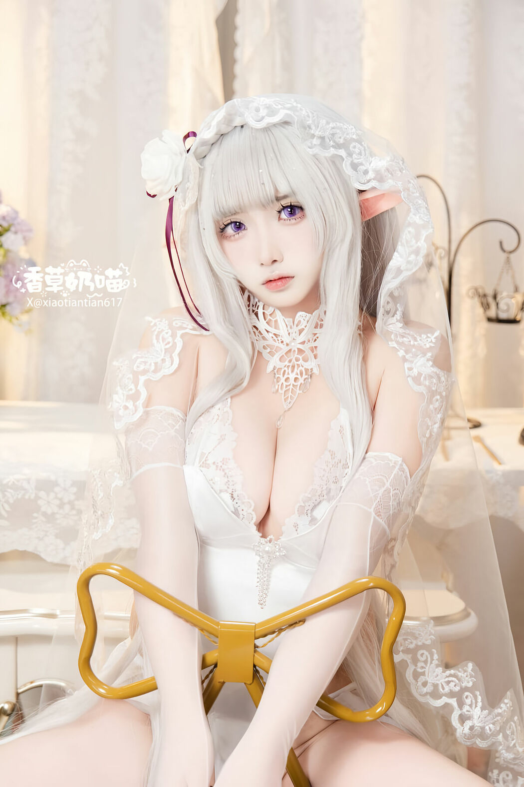 Coser@香草奶喵 – 爱蜜莉雅 情人节 Part02 (51P)