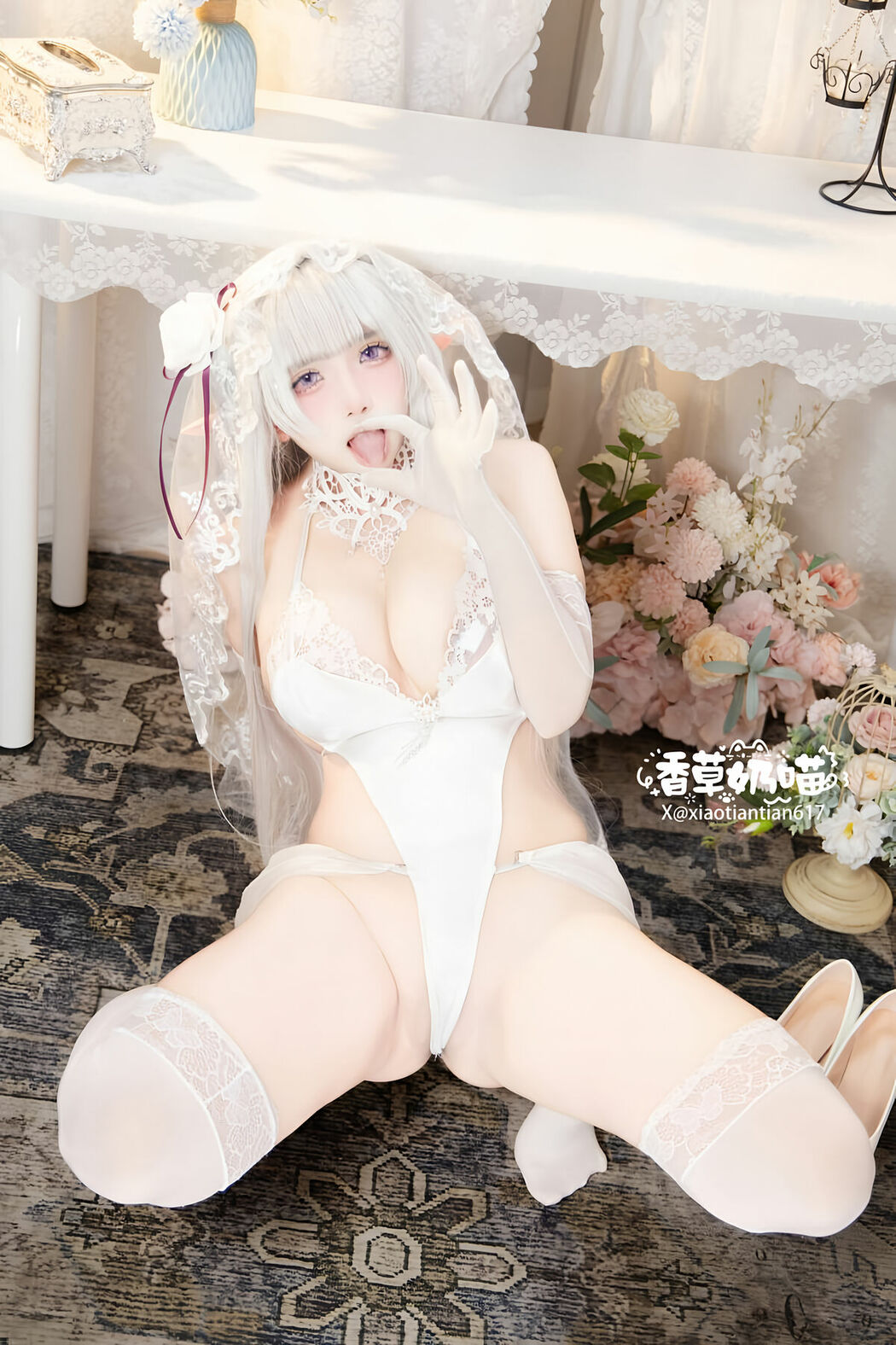 Coser@香草奶喵 – 爱蜜莉雅 情人节 Part03 (51P)