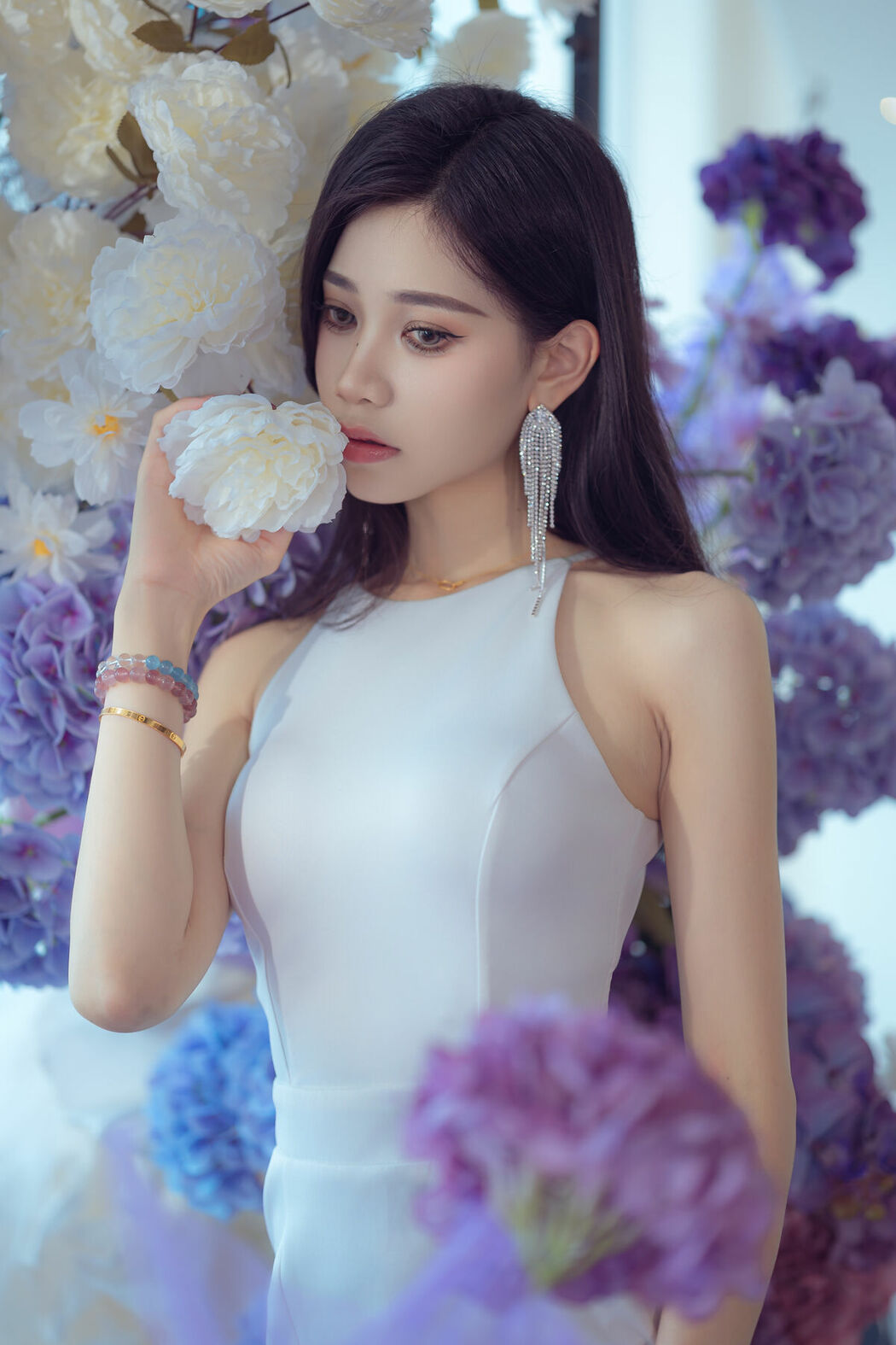 YiTuYu艺图语 Vol.10016 Lu Lu (14P)