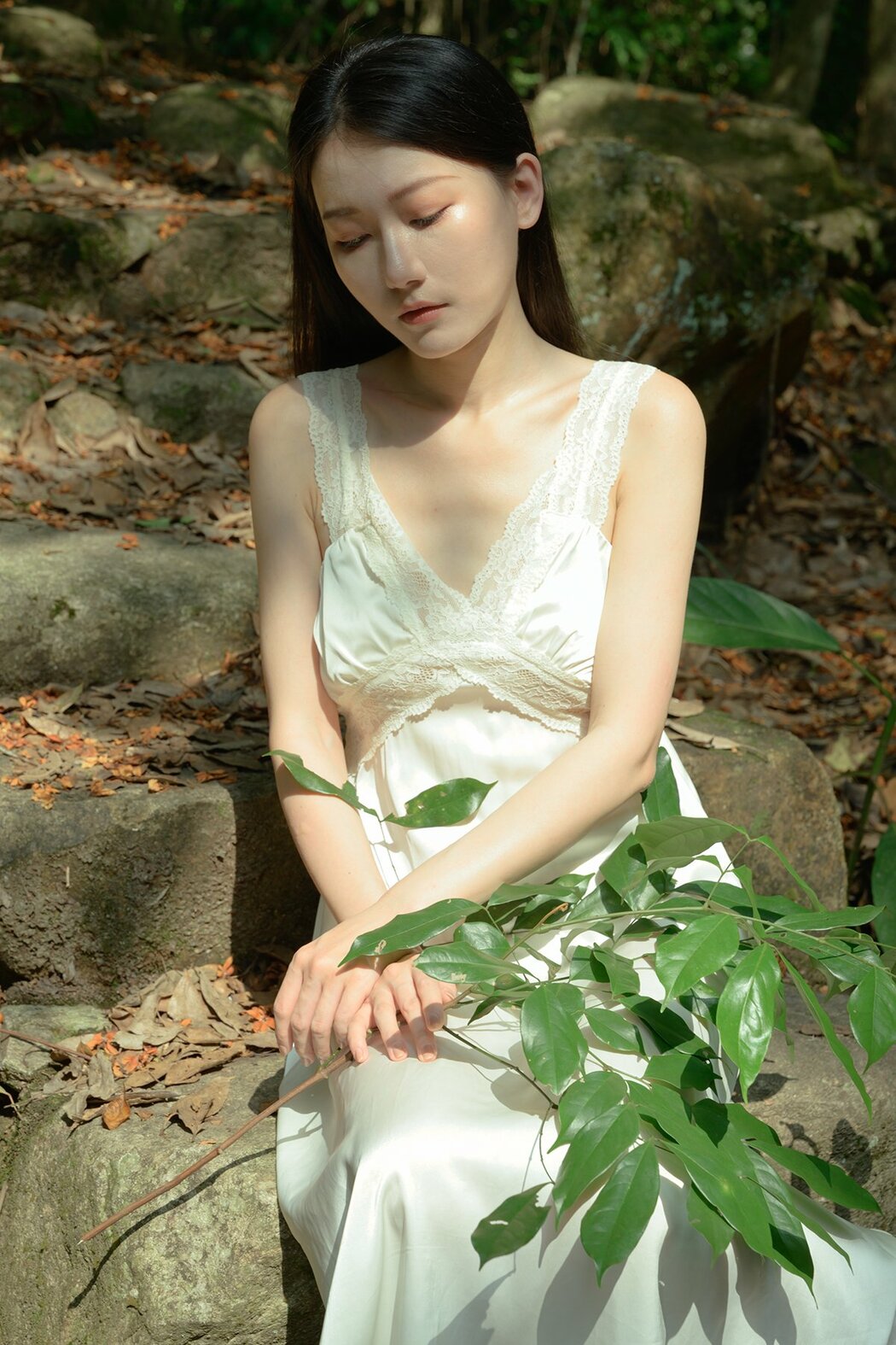 YiTuYu艺图语 Vol.10014 Xiao Yue (29P) Cover Photo