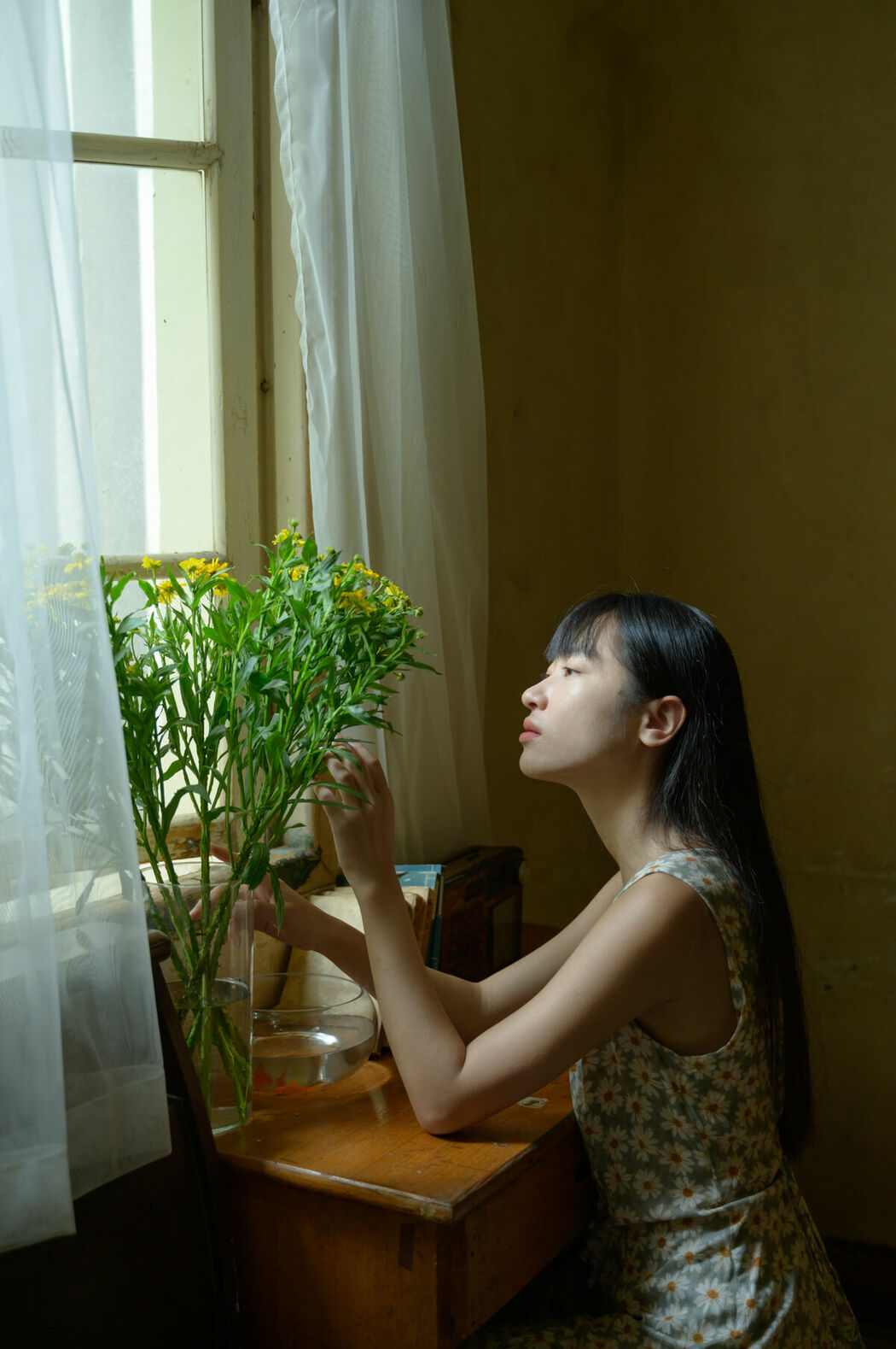 YiTuYu艺图语 Vol.10021 Shan Ye Xiao Guo (35P)