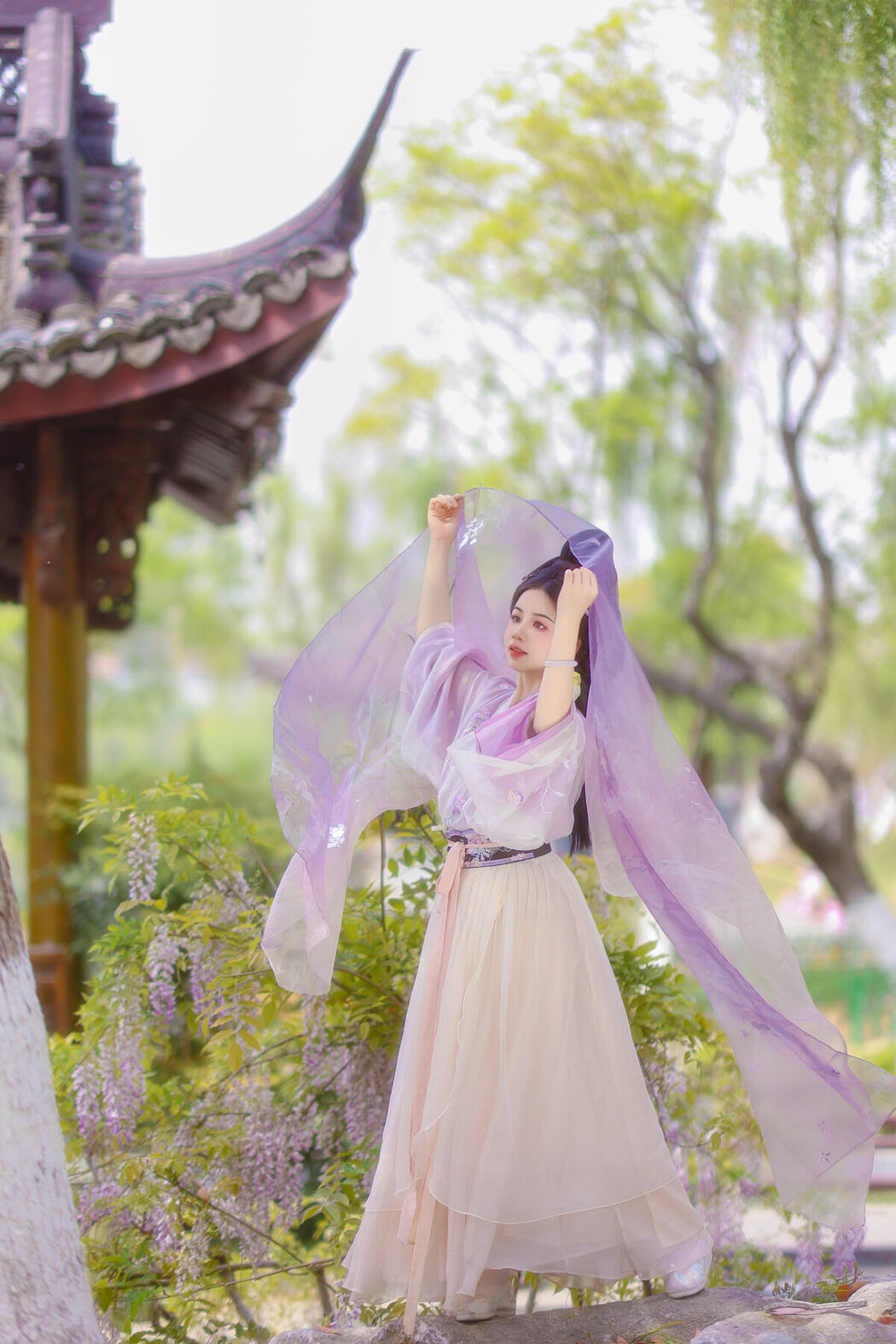 YiTuYu艺图语 Vol.10017 Xiao Du Tong Xue (41P)