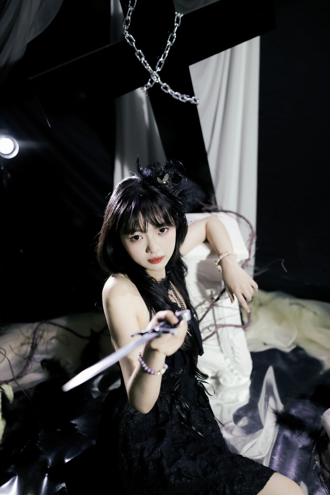 YiTuYu艺图语 Vol.10019 Yi Ming (27P)