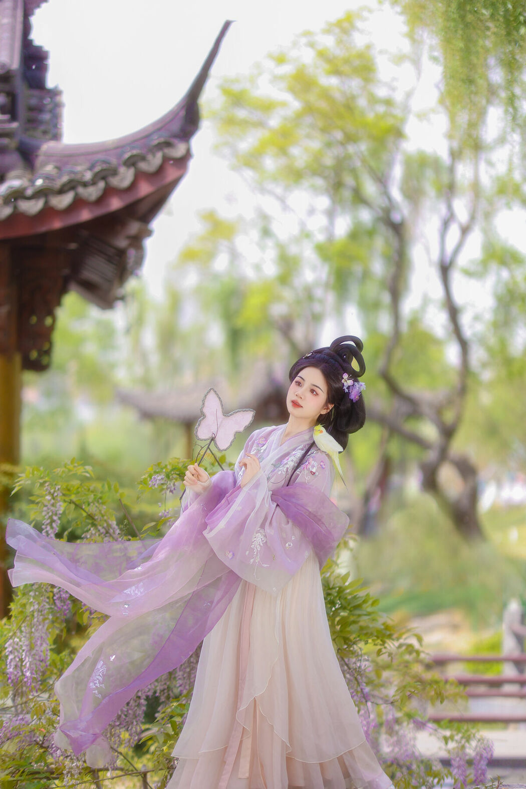 YiTuYu艺图语 Vol.10017 Xiao Du Tong Xue (41P)