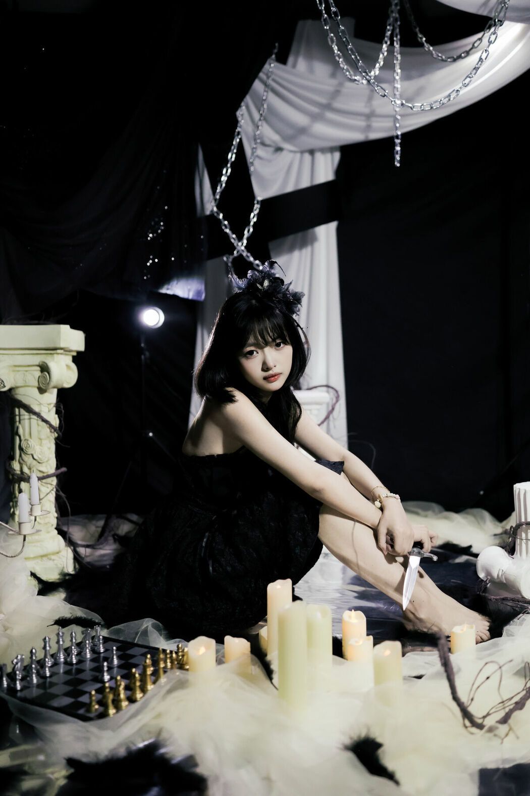 YiTuYu艺图语 Vol.10019 Yi Ming (27P)