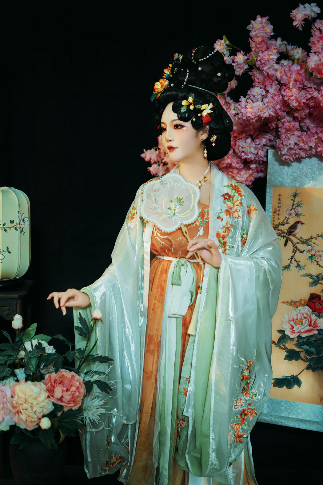 YiTuYu艺图语 Vol.10022 Zhu Ge (16P)