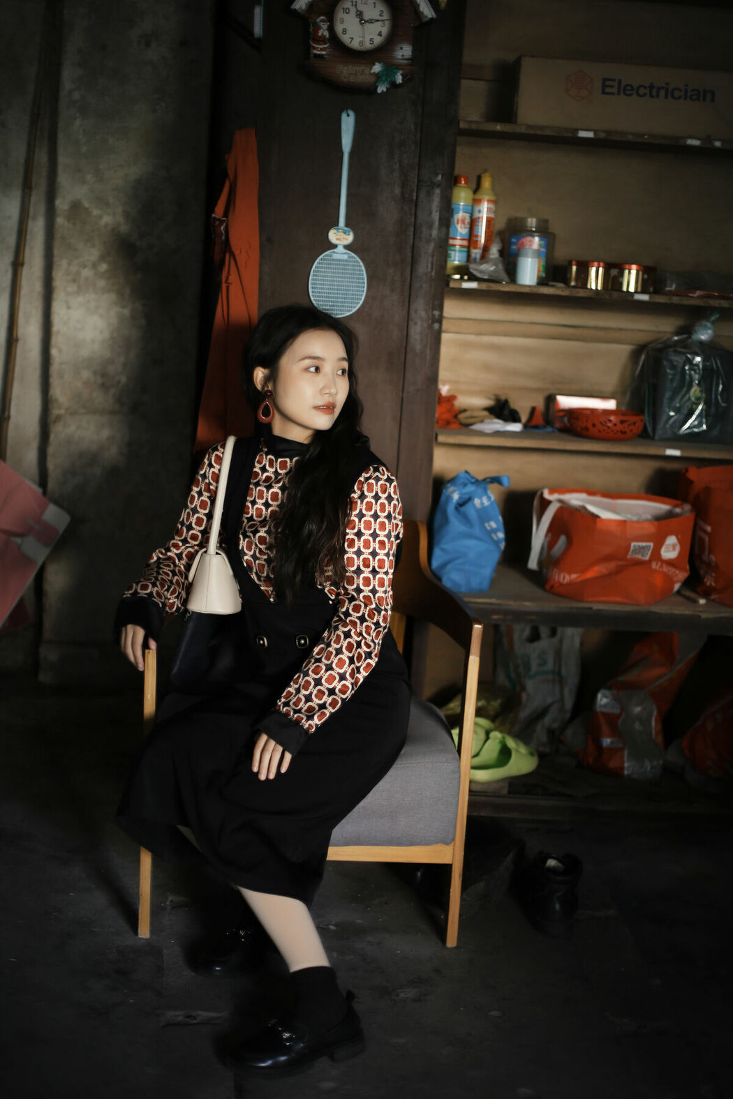 YiTuYu艺图语 Vol.10025 Wan Zi (27P)