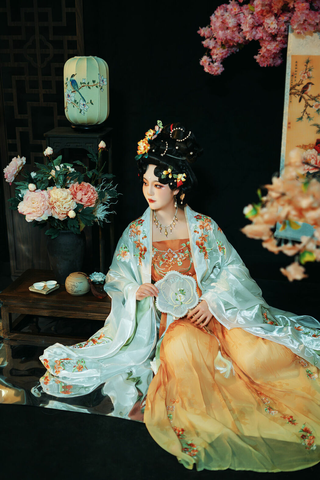 YiTuYu艺图语 Vol.10022 Zhu Ge (16P)