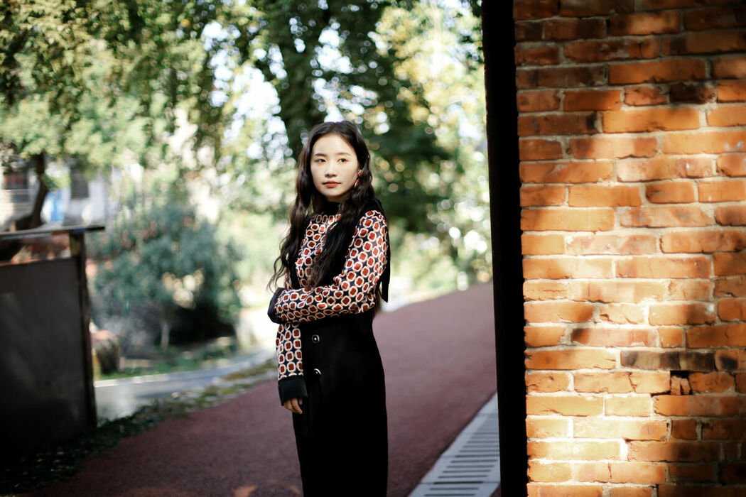 YiTuYu艺图语 Vol.10025 Wan Zi (27P)