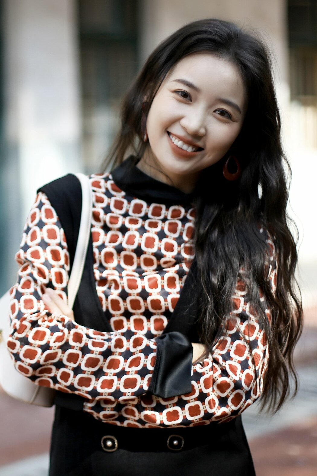 YiTuYu艺图语 Vol.10025 Wan Zi (27P) Cover Photo