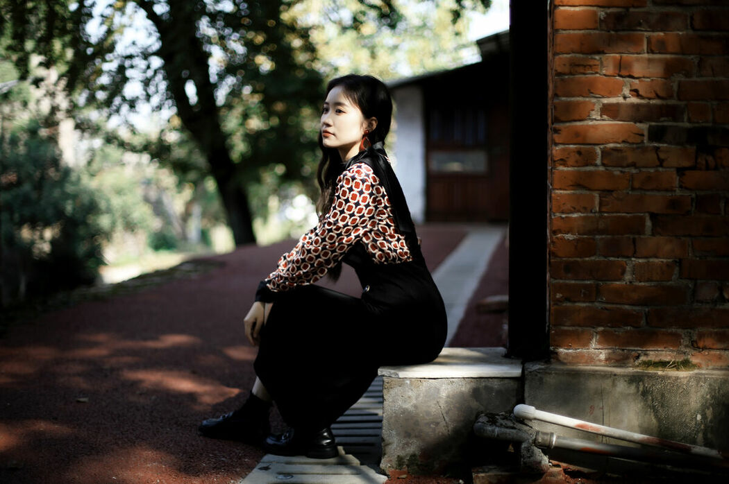 YiTuYu艺图语 Vol.10025 Wan Zi (27P)