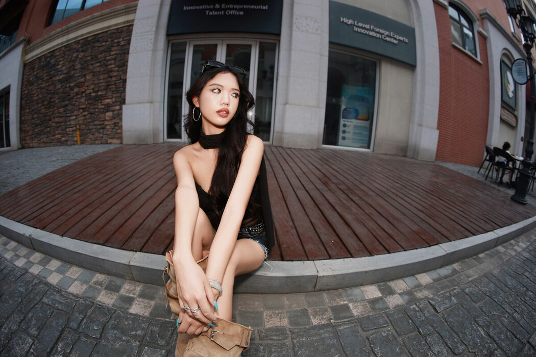 YiTuYu艺图语 Vol.10026 Wang XX (31P)