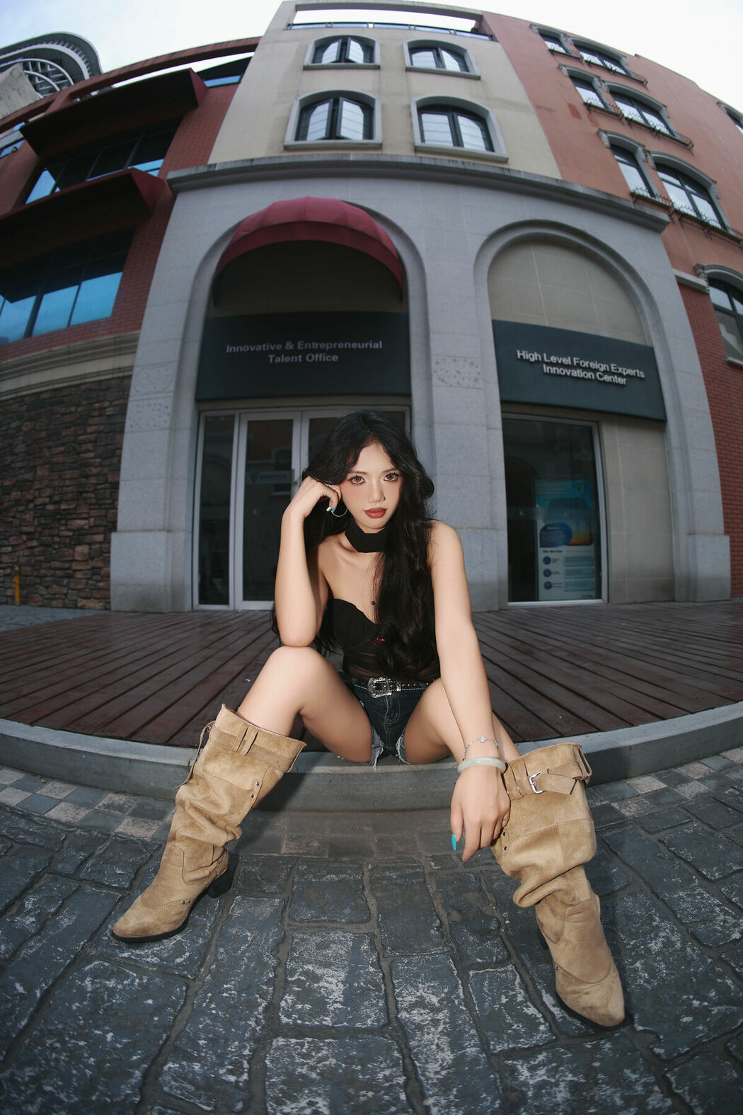 YiTuYu艺图语 Vol.10026 Wang XX (31P)