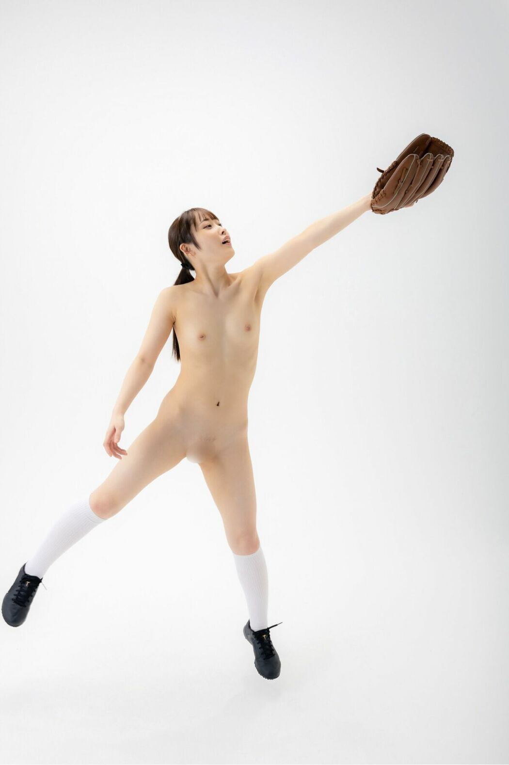 JP Mizuki Amane 天然花音 – ABSOLUTE SPORTS POSE 絶対的スポーツポーズ集 (86P)