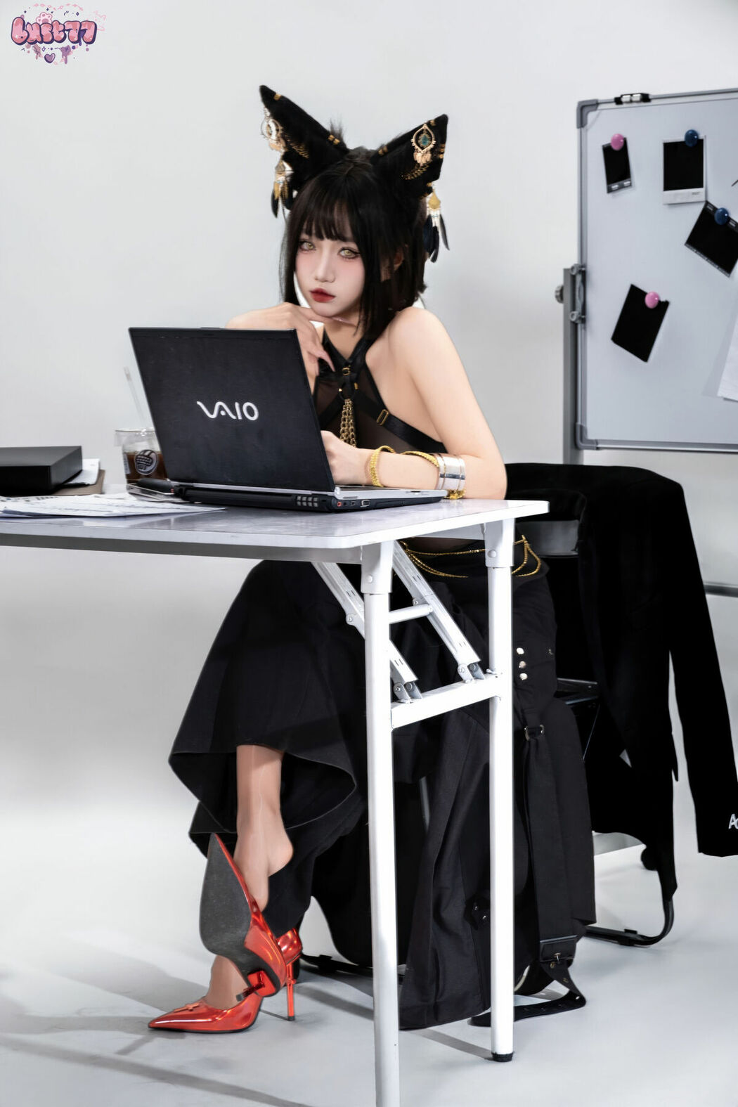 Coser@柒柒要乖哦 – 黑-阿努比斯 Part02 (57P)