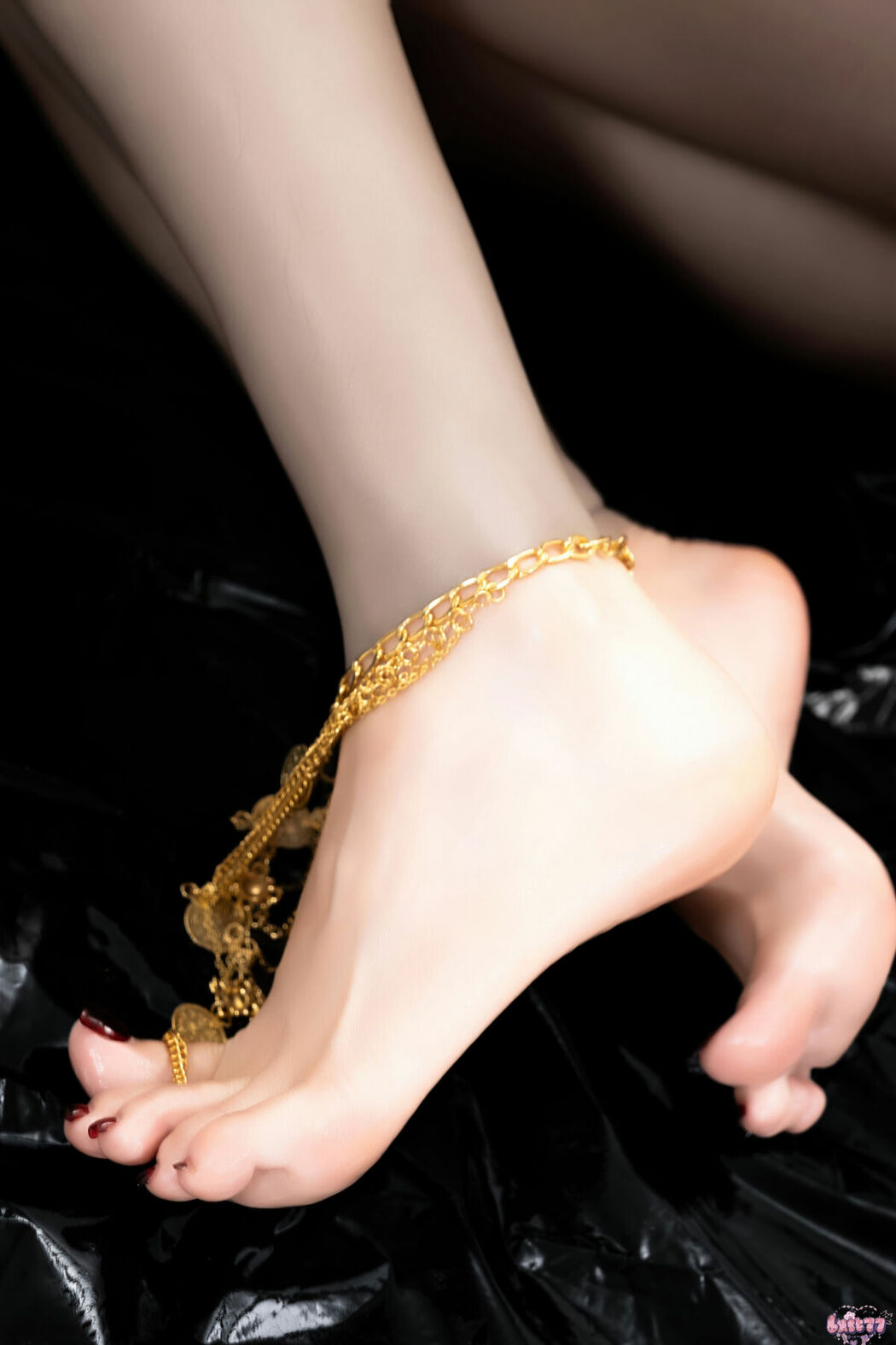 Coser@柒柒要乖哦 – 黑-阿努比斯 Part01 (57P)