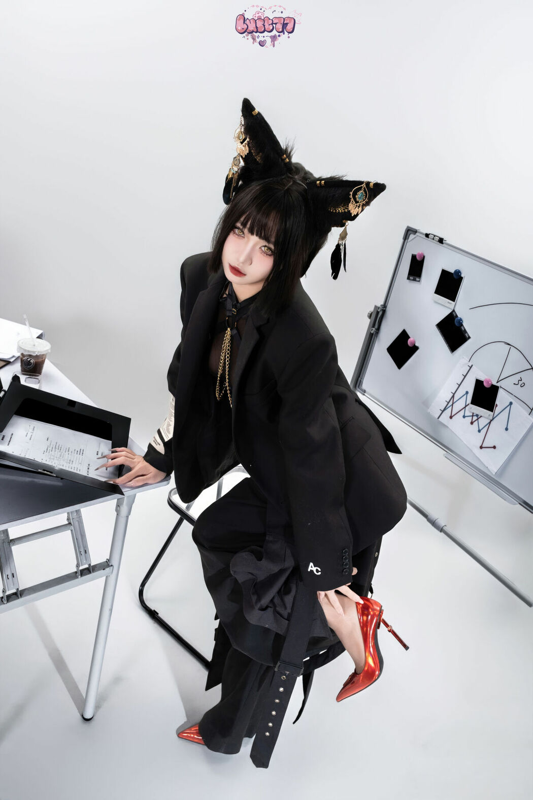 Coser@柒柒要乖哦 – 黑-阿努比斯 Part02 (57P)