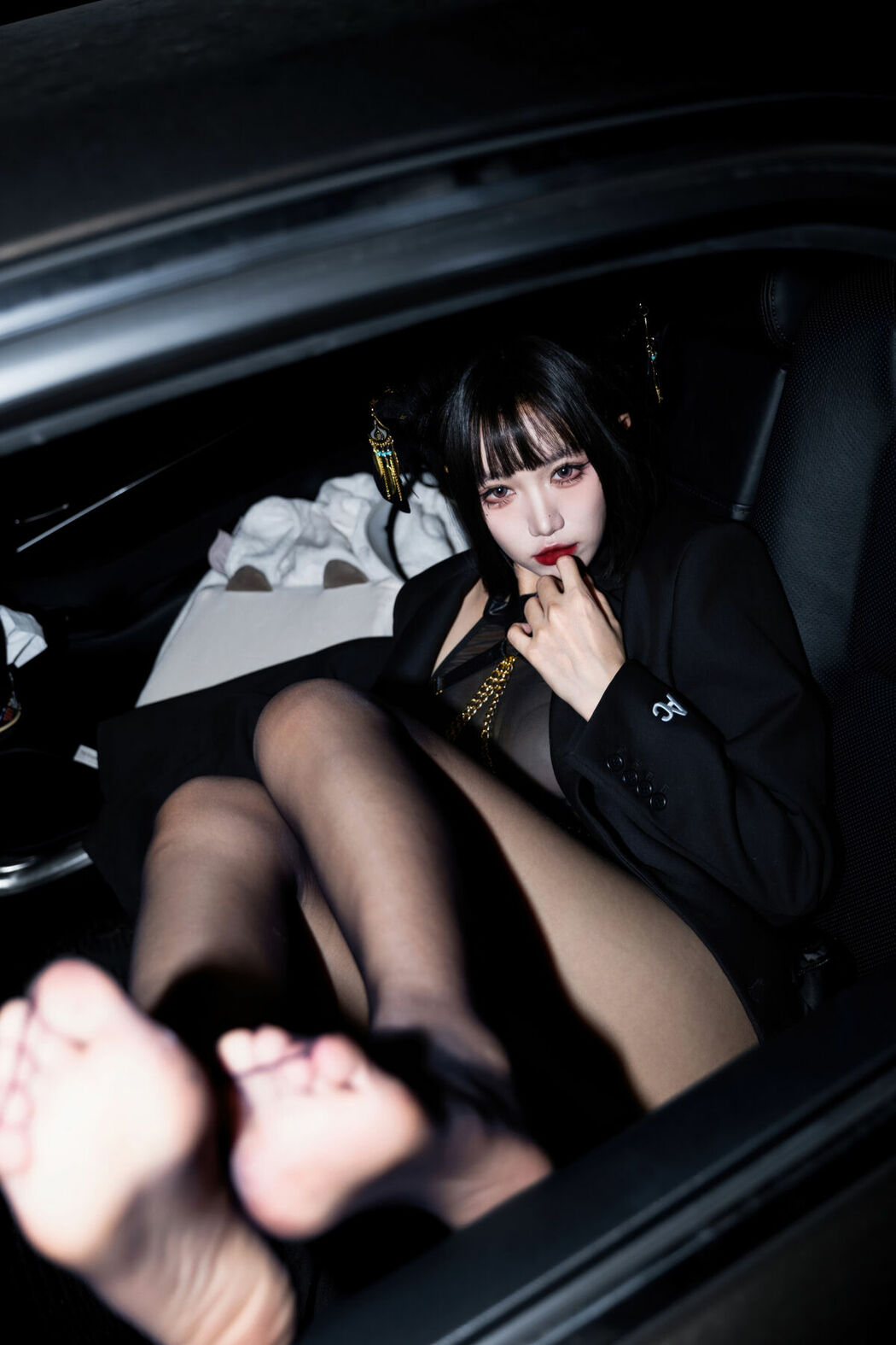 Coser@柒柒要乖哦 – 黑-阿努比斯 Part02 (57P)