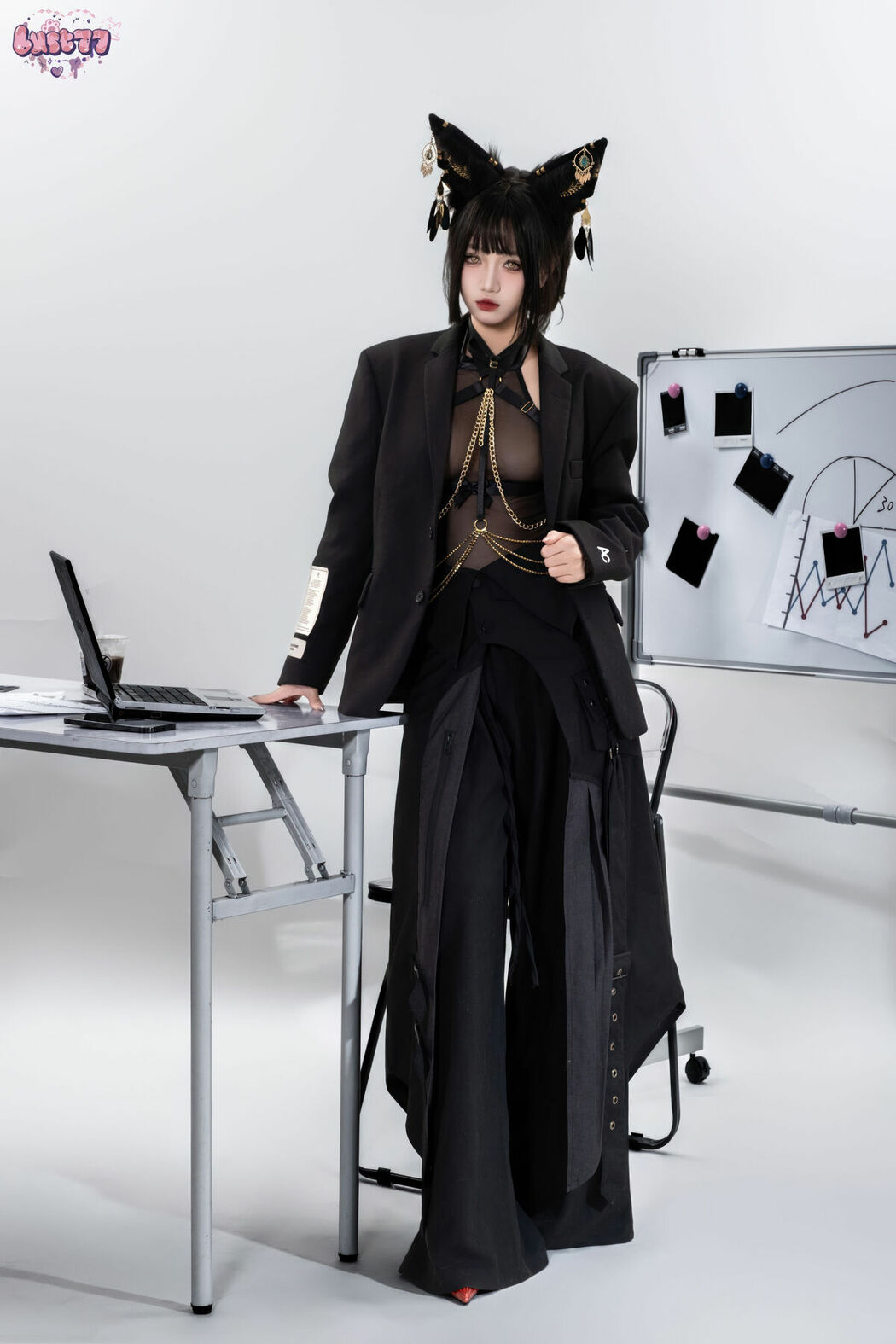 Coser@柒柒要乖哦 – 黑-阿努比斯 Part01 (57P)