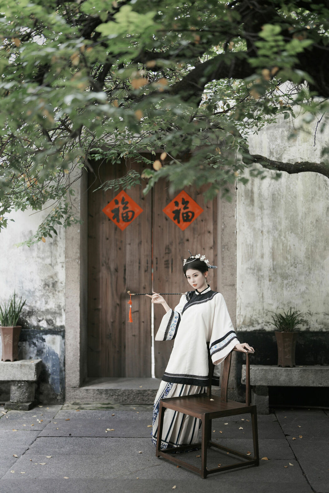 YiTuYu艺图语 Vol.10030 Luo Ning Tang (28P)