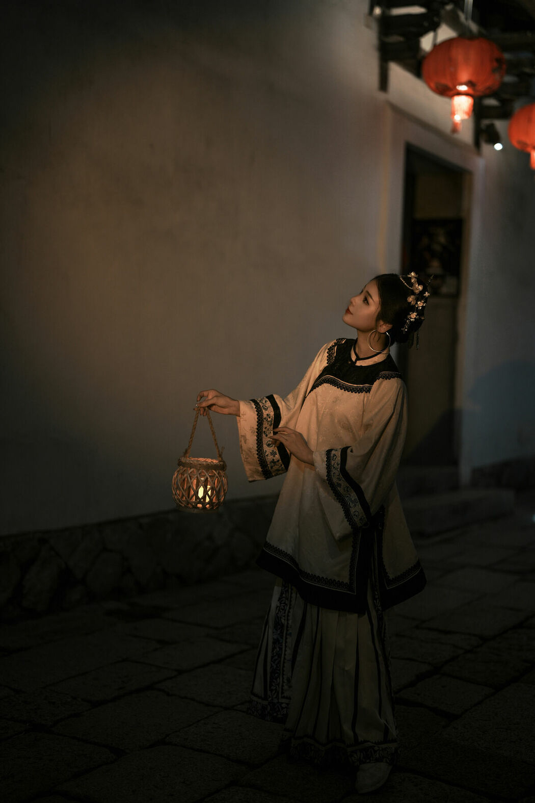 YiTuYu艺图语 Vol.10030 Luo Ning Tang (28P)