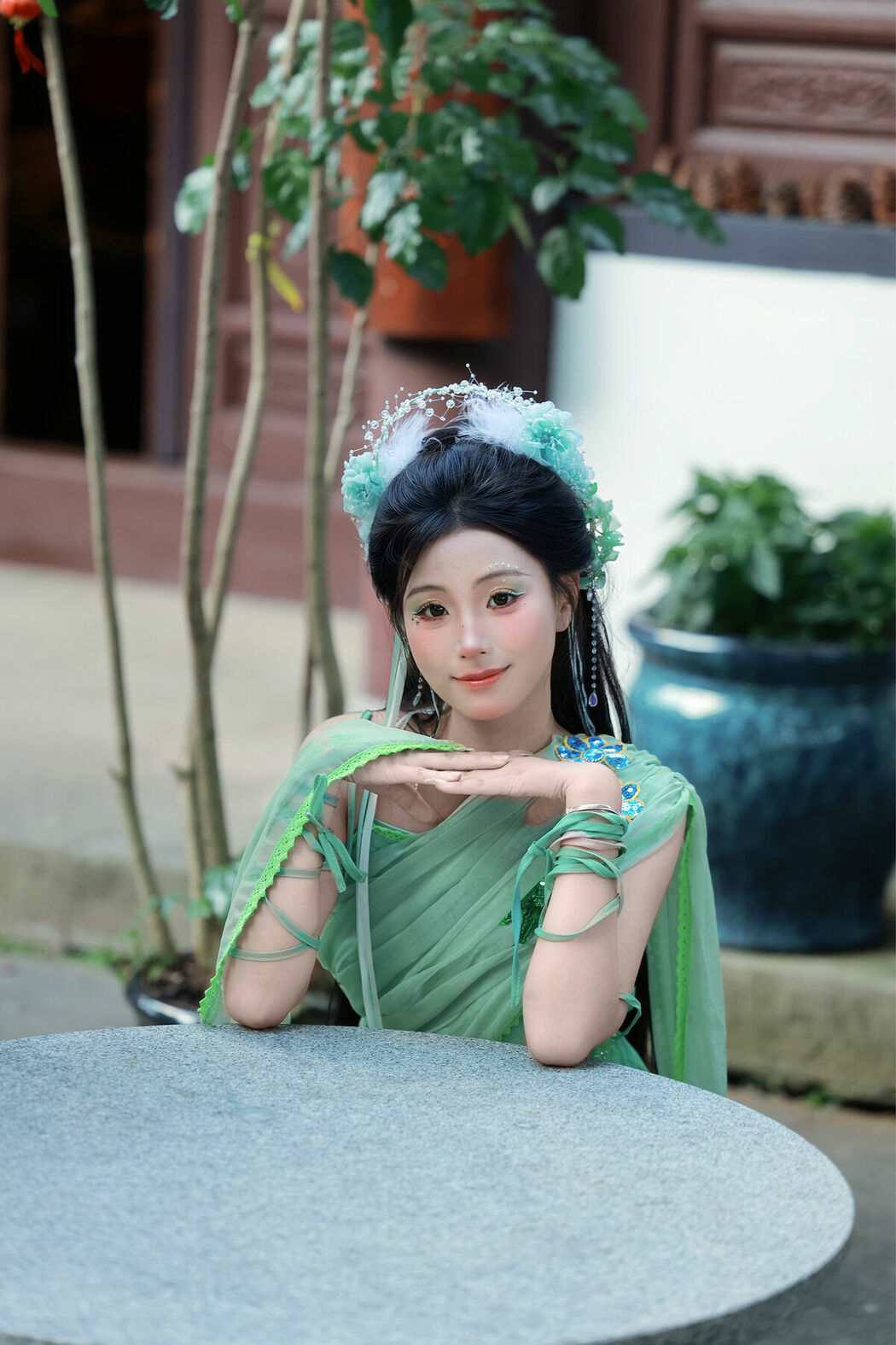 YiTuYu艺图语 Vol.10027 Xiao U (37P)