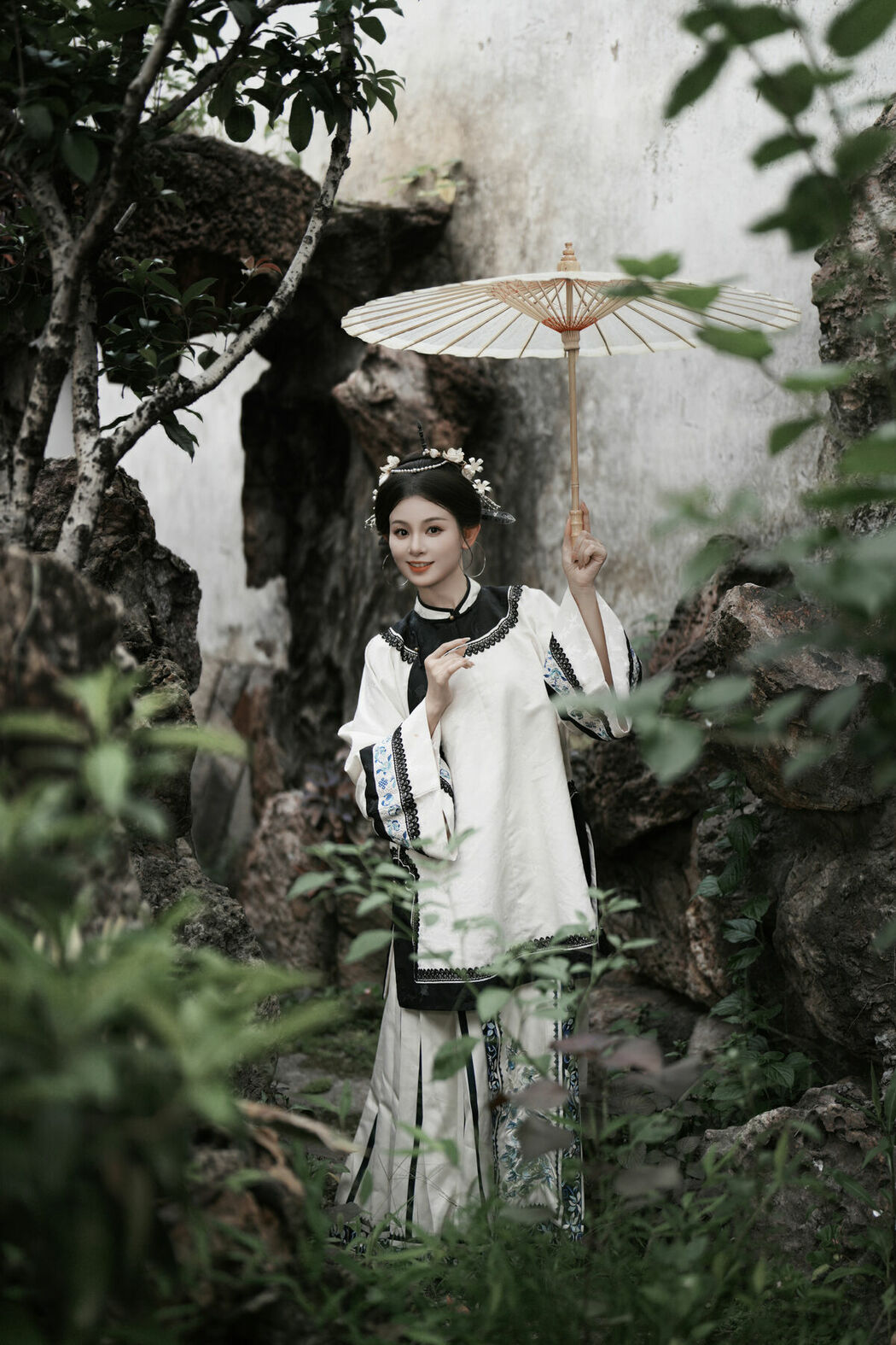 YiTuYu艺图语 Vol.10030 Luo Ning Tang (28P)