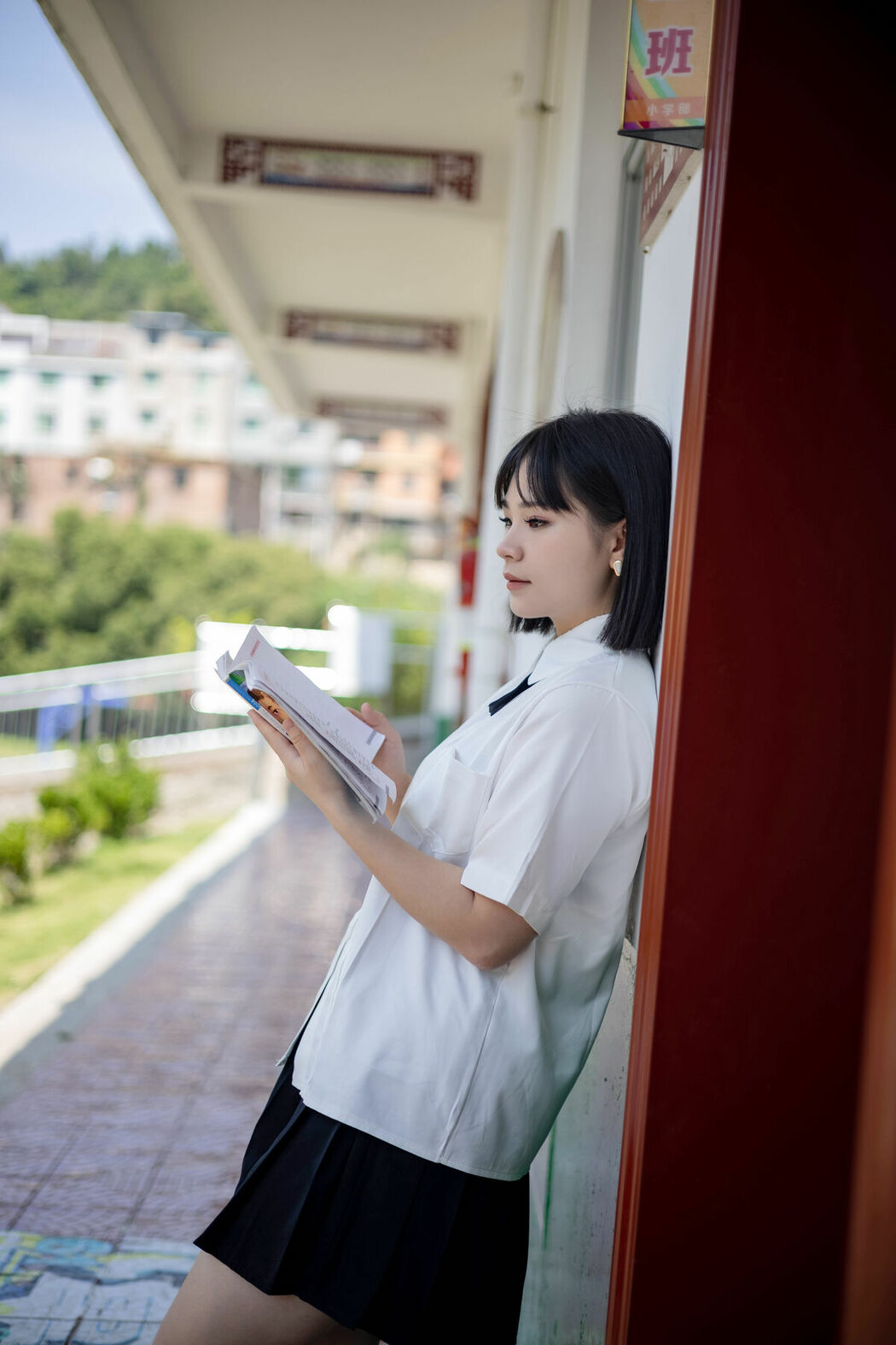 YiTuYu艺图语 Vol.10028 Xue Hua (33P)