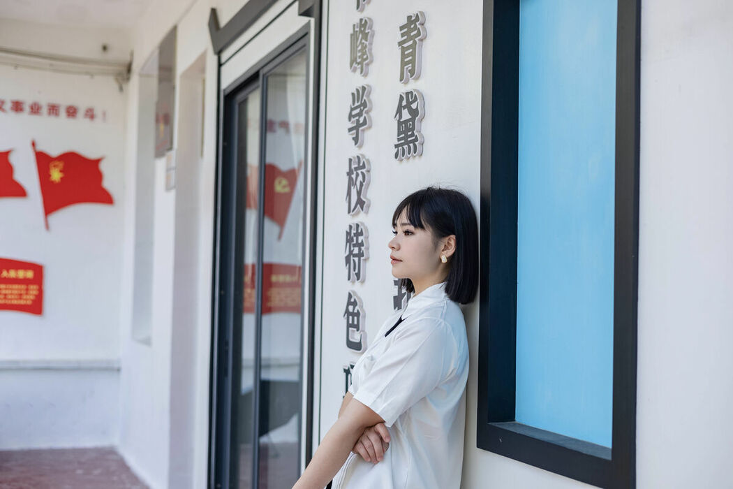 YiTuYu艺图语 Vol.10028 Xue Hua (33P)