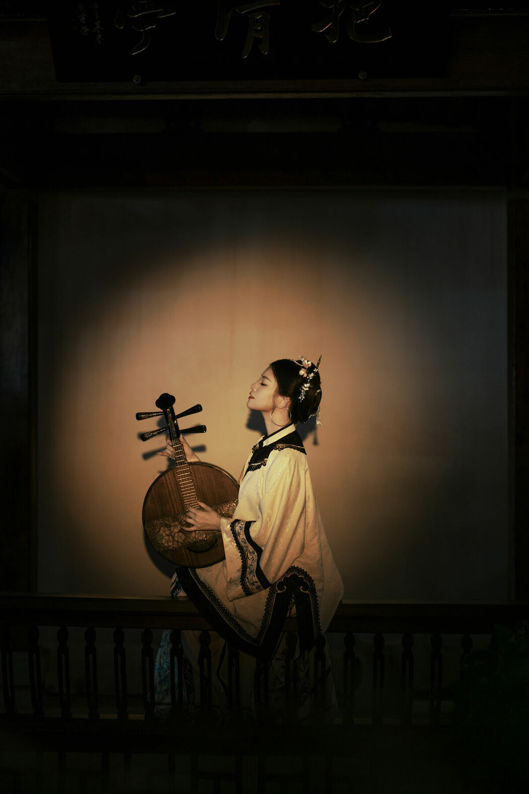 YiTuYu艺图语 Vol.10030 Luo Ning Tang (28P)