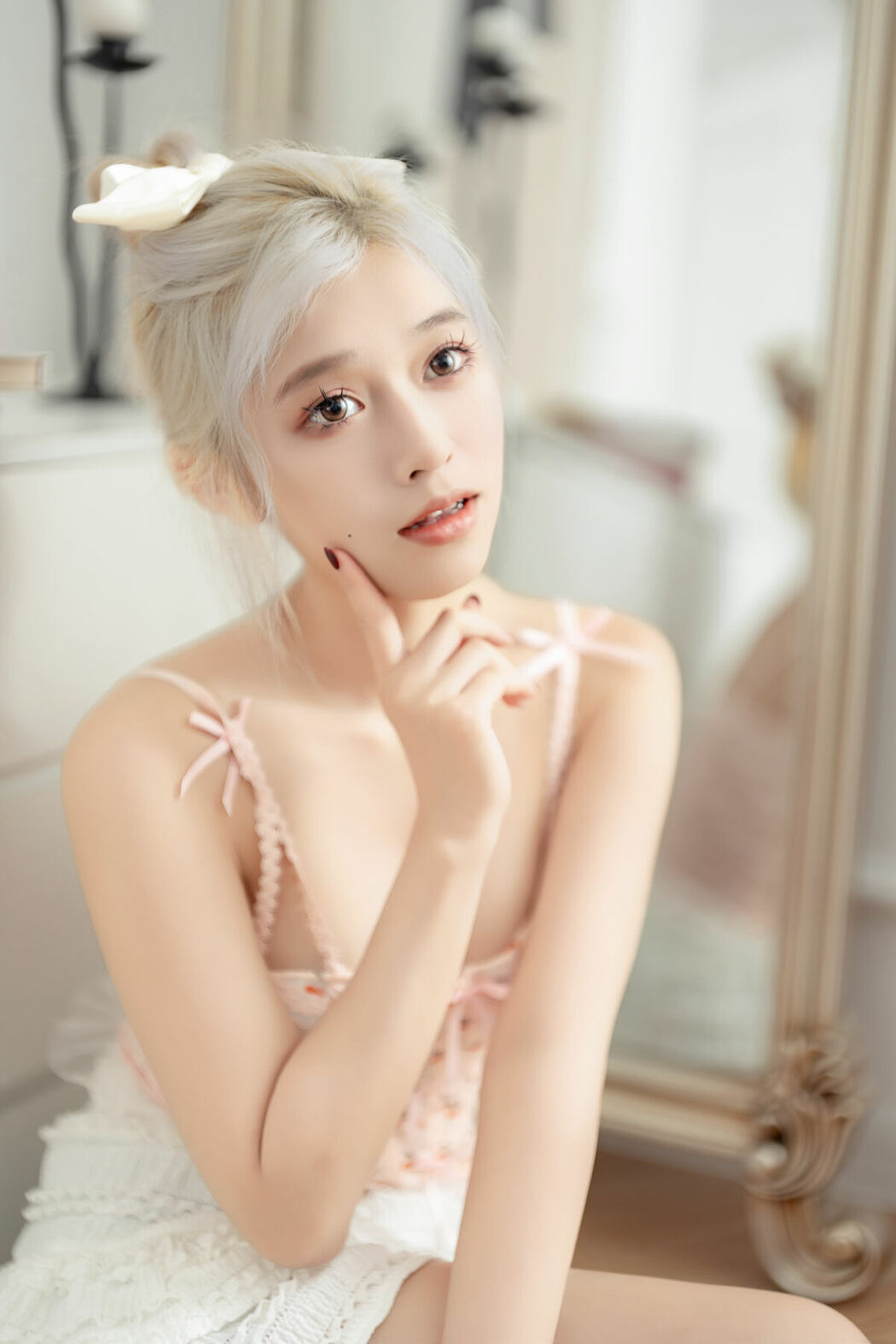 YiTuYu艺图语 Vol.10035 Zhu Ge Liang Huo Shao Pan Si Dong (42P)