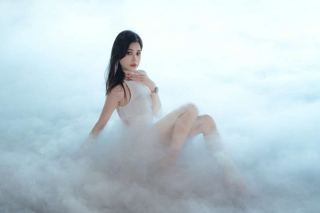 YiTuYu艺图语 Vol.10032 Lu Lu (14P)