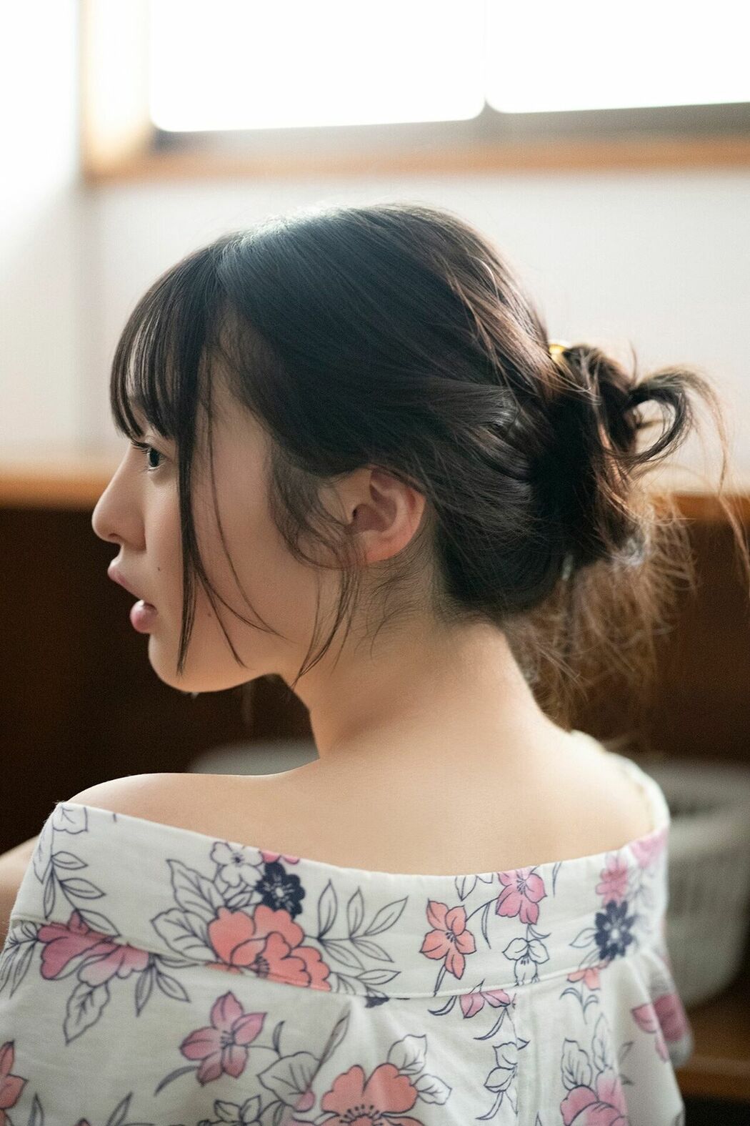 JP Miu Shirahama 白濱美兎 – FLASHデジタル写真集 何度でもここに来よう (72P)